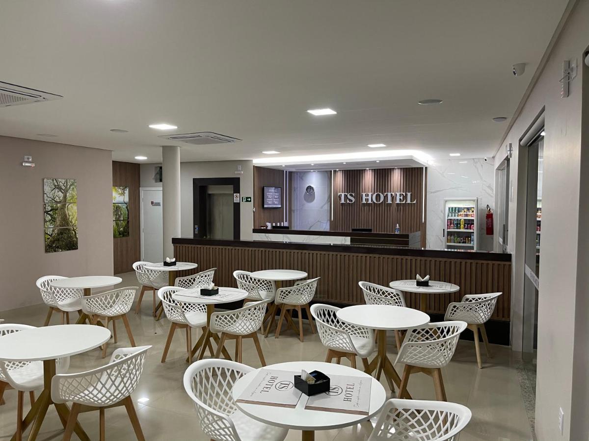 Ts Hotel Porteirinha 외부 사진